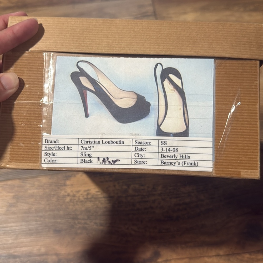 NIB Christian Louboutin Catenita 120mm Peep-Toe Slingback size 37 EU/6.5-7 - Picture 12 of 12